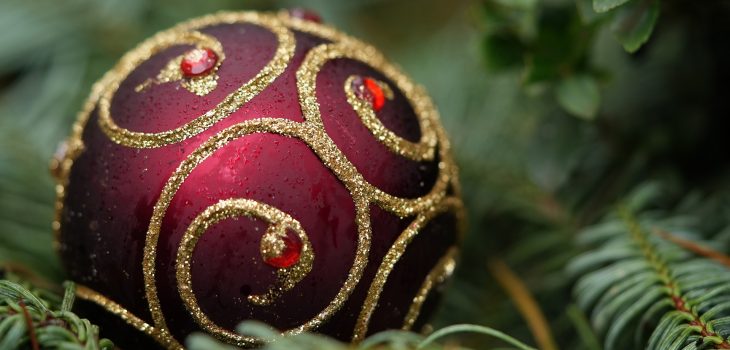 ornament-g70cd3e2c4_1920